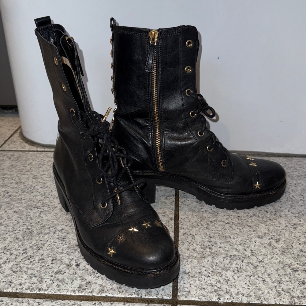 Michael Kors Black Leather Women's Boots with Star Accents - Picture 4 of 5